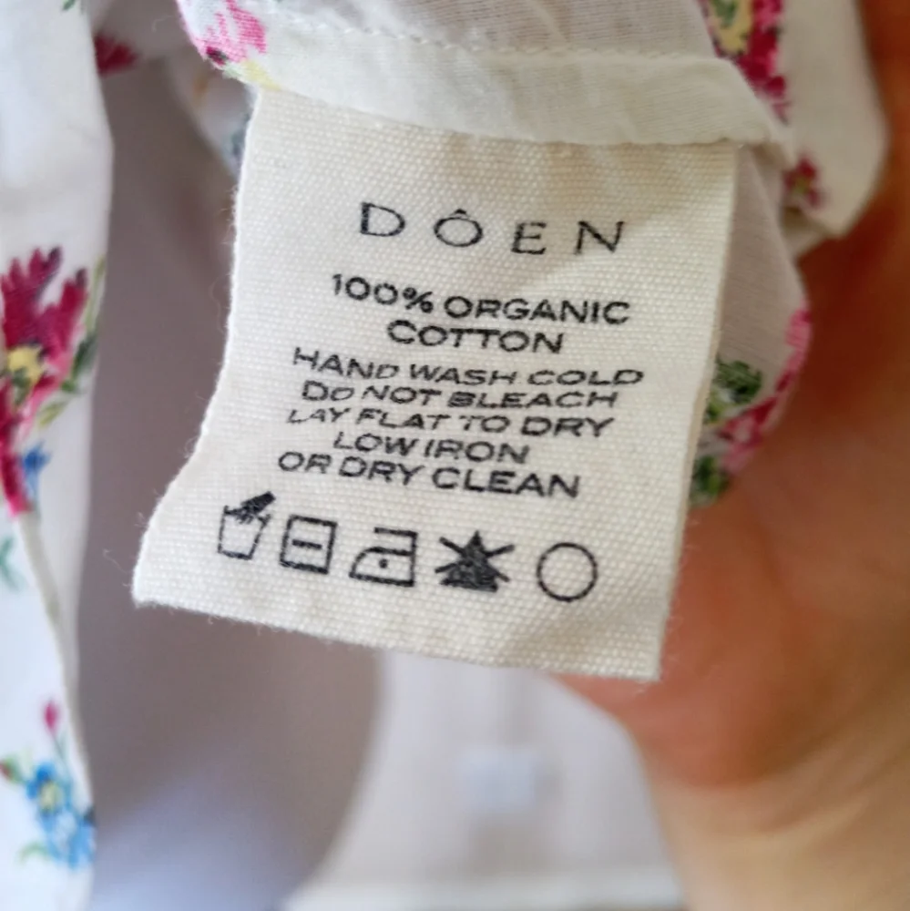 Doen Floral Blouse with Puff Sleeves - Picture 11 of 13